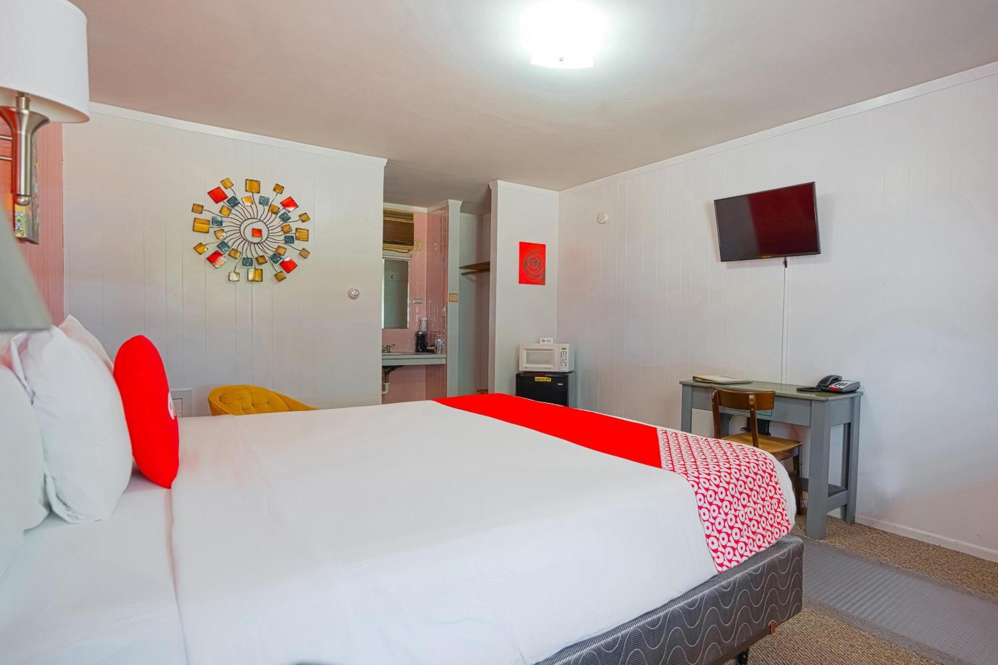 Oyo Hotel Lamberton Hwy 14 Kültér fotó